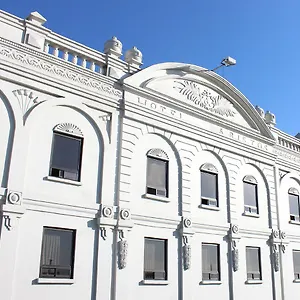 Aristos Hotel